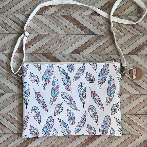 Weather-Resistant Crossbody Festival Bag Boho Oversized Clutch Messenger Purse - Picture 1 of 9